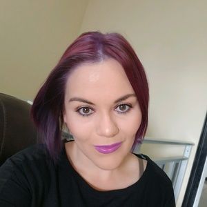 Meet your Posher, Norma